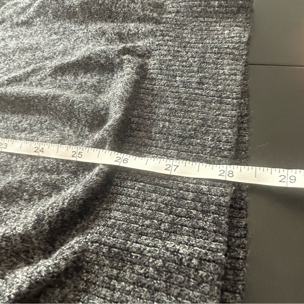 Hollister Crewneck Sweater Men's Black Gray Marbled Size Large Fall - Picture 6 of 7